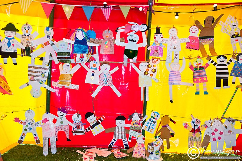 Circus people at Nibley Festival 2014. Photo by www.tammylynn.co.uk
